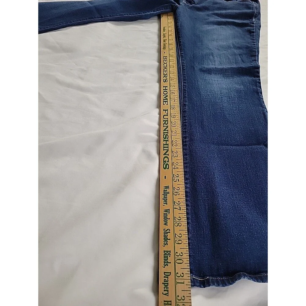 Levi Women's 515 Bootcut Stretch Dark Wash Mid Rise Denim Jeans | Sz 14 (32x32) - Picture 13 of 14